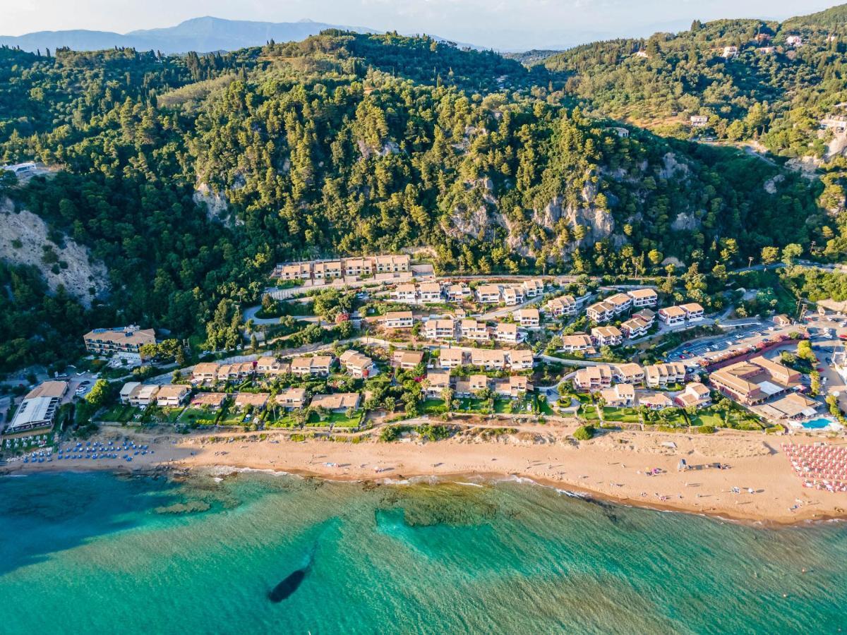 Kallopsia - Glifada Beach Menigos Resort Exterior foto